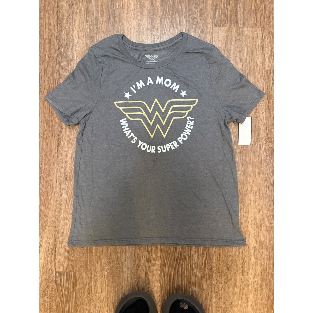 Wonder Woman Womens Gray I\'m A Mom What\'s Your Super Power Graphic T-Shirt M
